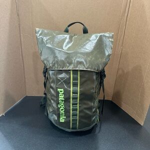 RARE - Patagonia Black Hole 32L backpack